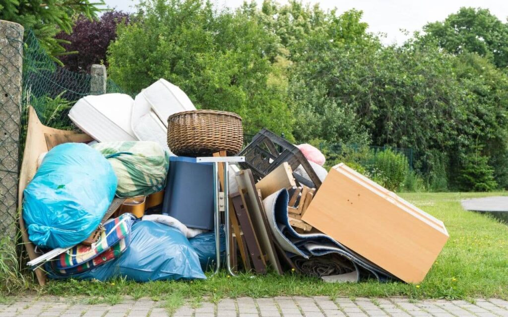 Residential Junk Removal-Singer Island Junk Removal and Trash Haulers